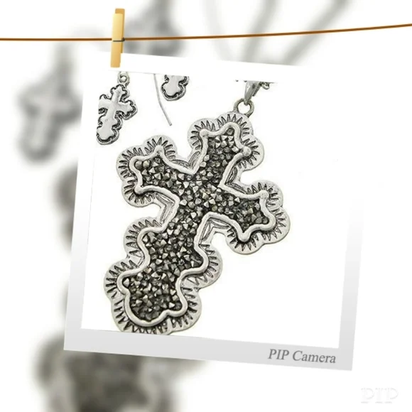 Exquisite Cross Set - Picture 2 of 4